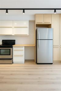 7393 Rue De La Roche, Montréal (Rosemont/La Petite-Patrie), Quebec H2R 2T4, Canada