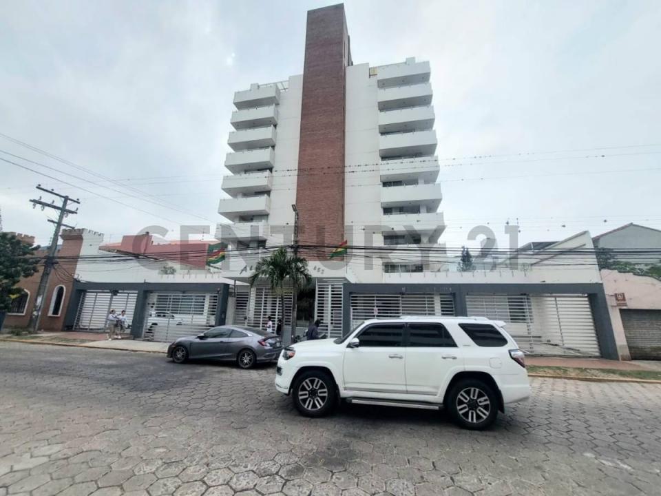Calle General Saavedra entre Tarija y Potosi 453, Centro, Santa Cruz 00001, Bolivia