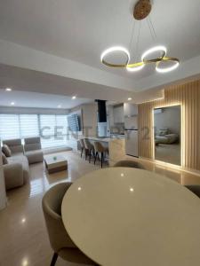 Altamira Residencias 301, Caracas, Distrito Capital 00001, Venezuela