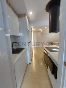 Altamira Residencias 301, Caracas, Distrito Capital 00001, Venezuela