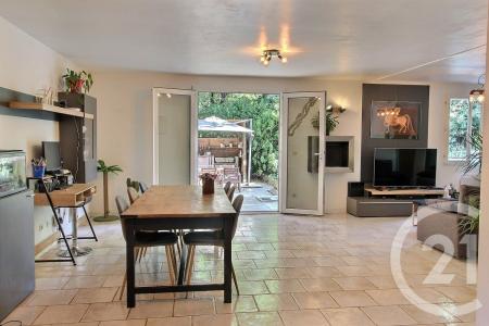 Roquefort Les Pins, Provence-Alpes-Côte D'Azur 06330, France