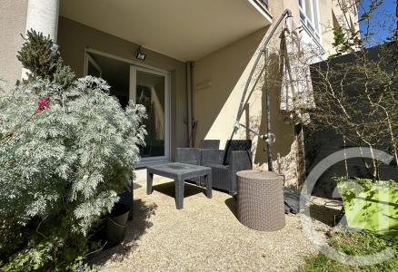 Nantes, Pays De La Loire 44200, France