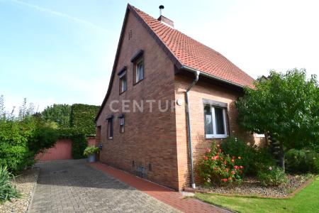 Isenbüttel, Niedersachsen 38550, Germany