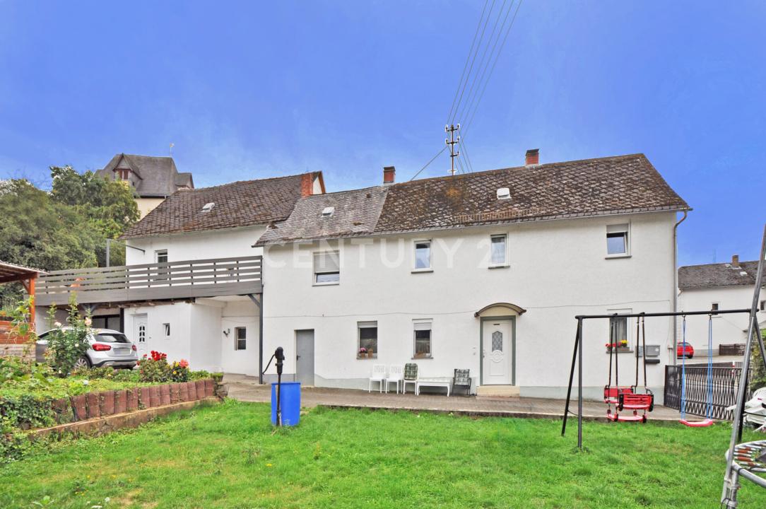 Ehringshausen, Andalucia 35630, Germany