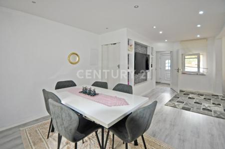 Ehringshausen, Andalucia 35630, Germany