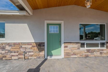 2814 N 51st St, Phoenix,, Arizona 85008