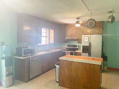 2107 Peach Street, Deridder, Louisiane 70634, États-Unis