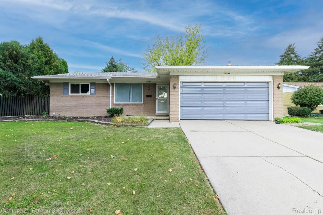 11348 Afton Road, Southgate, Michigan 48195, USA