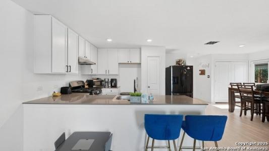 12907 Chinali Springs, St Hedwig, Texas 78152