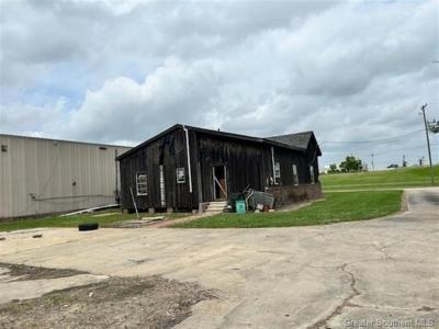 335 W College Street W, Lake Charles, Louisiana 70605, Stati Uniti