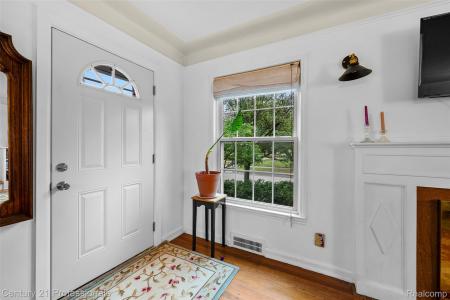 1677 Brys Drive, GrossePointeWoods, Michigan 48236, Estados Unidos