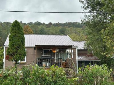 1533 15th Street, West Portsmouth, Ohio 45663, USA