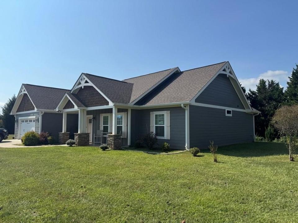 280 Bent Grass Circle, Hayesville, Caroline Du Nord 28904, États-Unis