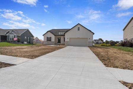 22 Pinewood, Grass Lake, Michigan 49240, États-Unis