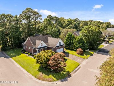 301 Foxwood Lane, Wilmington, North Carolina 28409, USA