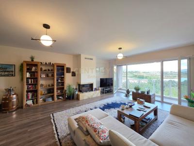 Liqeni i Farkës, Tirana, Albania