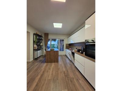 Liqeni i Farkës, Tirana, Albania