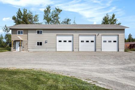 3678 HIGHWAY 43 W ROAD, Smiths Falls, Ontario K7A 4S4, Canada