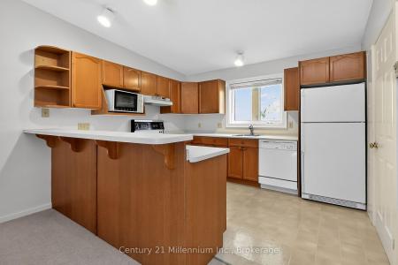 524 OXBOW CRESCENT, Collingwood, Ontario L9Y 5B4, Canada