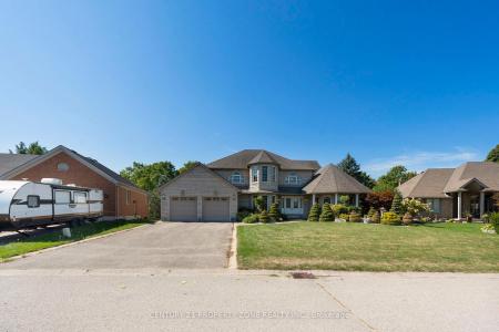 15 ROYAL YORK COURT, Brant, オンタリオ N0E 1N0, カナダ