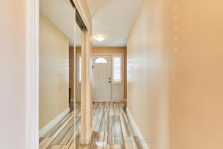 1349 SOMERVILLE STREET N, Oshawa, Ontario L1G 4L3, Kanada