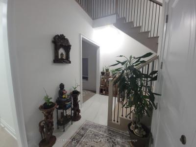 3253 DOVE DRIVE, Oakville, Ontario L6H 7G1, CANADÁ