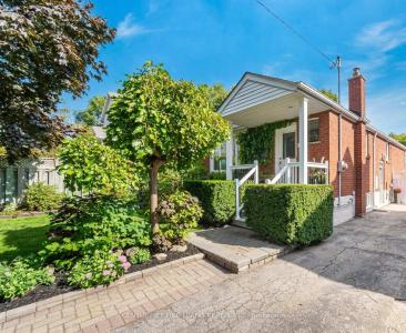 151 BROOKLAWN AVENUE, Toronto, オンタリオ M1M 2P8, カナダ