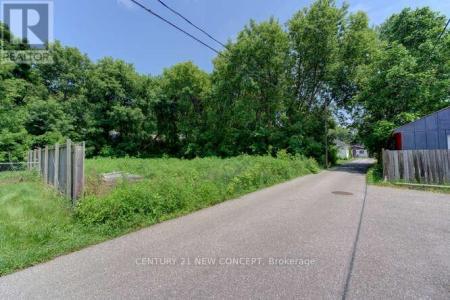 38 BROCK LANE, Brantford, オンタリオ N3S 4Y6, カナダ