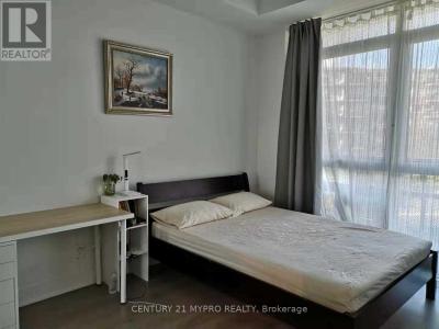 99 THE DONWAY WEST, Toronto (banbury-don Mills), Ontario M3C 0N8, Canadá