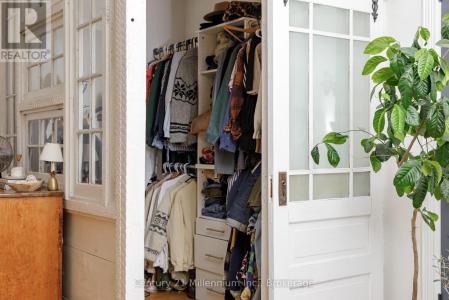 285 MAPLE STREET, Collingwood, 安大略省 L9Y 2R3, 加拿大