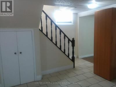 3429 QUEENSTON DRIVE, Mississauga (erindale), Ontario L5C 2G5, Canadá