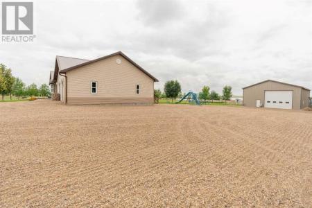 123047 TOWNSHIP ROAD 102, Burdett, Alberta T0K 0J0, Canada