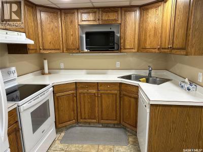 101 1214 3RD STREET, Estevan, Saskatchewan S4A 0R9, Canada