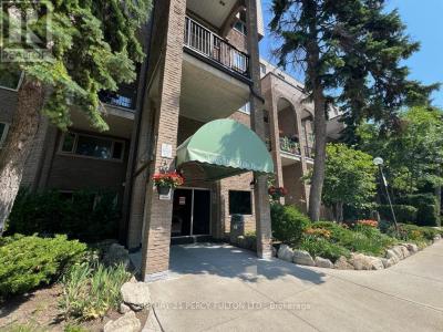 4005 DON MILLS ROAD, Toronto (hillcrest Village), 온타리오주 M2H 3J9, 캐나다