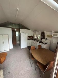 505 5TH STREET NORTHEAST, Minnedosa, Manitoba R0J 1E0, Canada