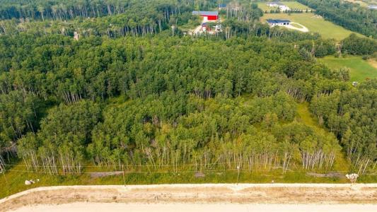 22 KATY LANE, La Broquerie, Manitoba R0A 0W2, Canada