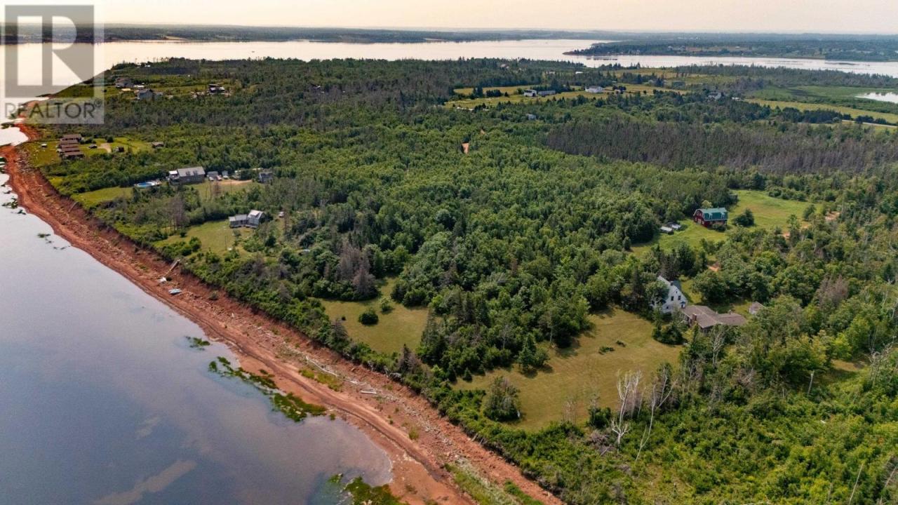 351 QUEENS POINT ROAD, Tracadie, Île-du-Prince-Édouard C0A 1P0, Canada