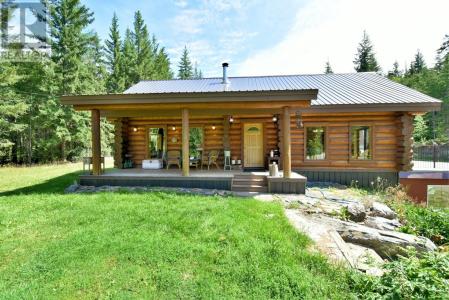 3740 CAMERON ROAD, Eagle Bay, Британская Колумбия V0E 1T0, Канада