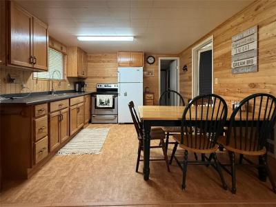 80 TIMOTHY ROAD, Onanole, Manitoba R0J 1N0, Canadá