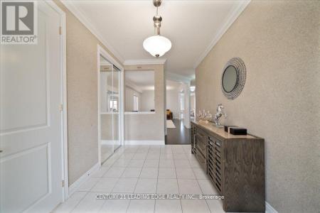 324 CHATFIELD DRIVE SOUTH, Vaughan (vellore Village), 安大略省 L4L 1A6, 加拿大