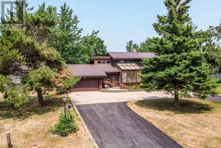 135 BAYSHORE DRIVE, Ramara, オンタリオ L0K 1B0, カナダ