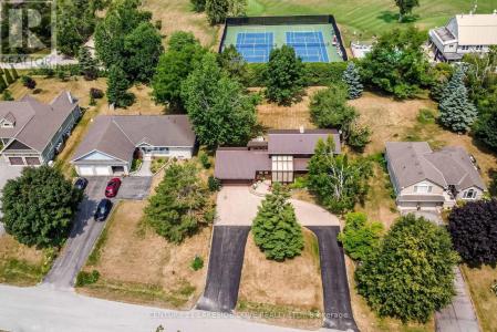 135 BAYSHORE DRIVE, Ramara, オンタリオ L0K 1B0, カナダ