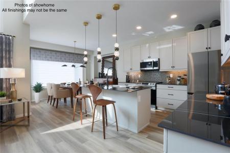 362 BILL BRIERCLIFFE DRIVE, Winnipeg, 马尼托巴 R3W 0S8, 加拿大