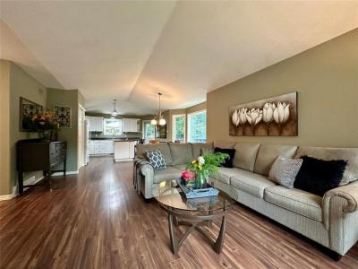 6 TURK ROAD, The Pas, Manitoba R9A 1L6, Canada