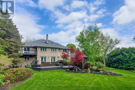 110 CRAWFORD CRESCENT, Milton (campbellville), Ontario L0P 1B0, Kanada