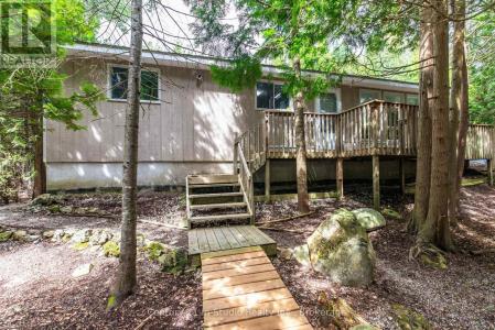 1025 WEST ROAD, Northern Bruce Peninsula, Ontario N0H 1W0, Canada