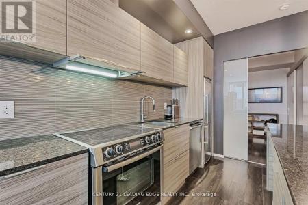 8 CHARLOTTE STREET, Toronto (waterfront Communities), 온타리오주 M5V 0K4, 캐나다