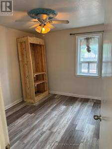 51 KING STREET EAST, Hamilton (stoney Creek), Ontario L8G 1J9, Canada