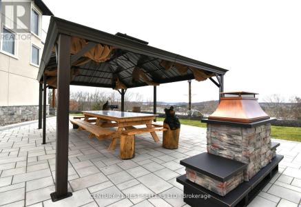 31 HORIZON LANE, Huntsville (chaffey), Ontario P1H 1V5, Canada