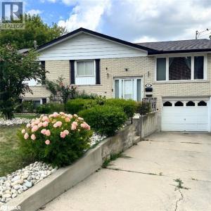 15 JOY COURT, Hamilton, Ontario L8K 5R7, Canada